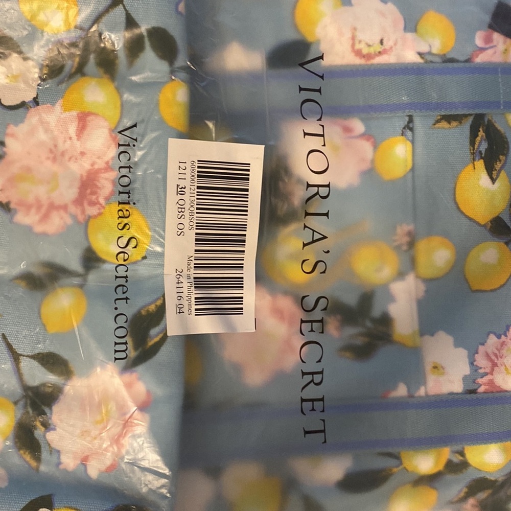 NWT Victoria’s Secret swim cooler tote bag light blue /yellow - Picture 6 of 13